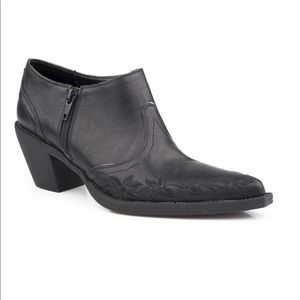 Roper Mules Ladies Size 10